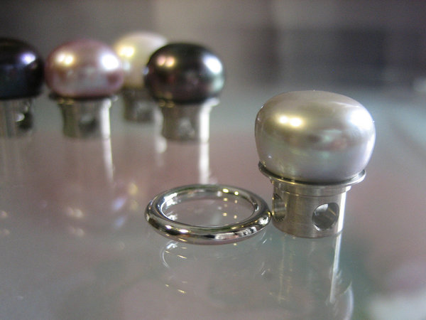1mm Zylinder mit echter Perle zur Wahl